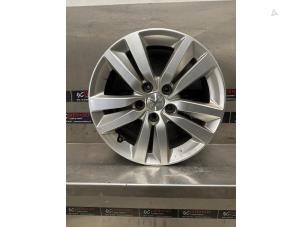 Gebruikte Velg Peugeot 308 SW (L4/L9/LC/LJ/LR) 1.6 BlueHDi 120 Prijs € 75,00 Margeregeling aangeboden door Verhoef Cars & Parts