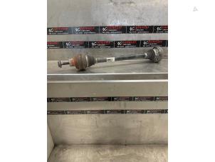 Gebruikte Steekas rechts-achter Audi A4 Avant (B8) 3.0 TDI 245 V6 24V Quattro Prijs € 75,00 Margeregeling aangeboden door Verhoef Cars & Parts