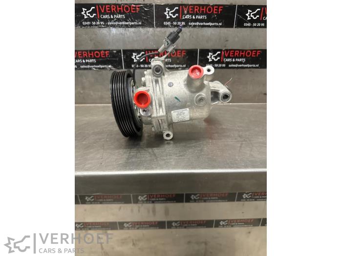 Gebruikte Aircopomp Mitsubishi Space Star (A0) 1.2 12V Prijs € 125,00 Margeregeling aangeboden door Verhoef Cars & Parts