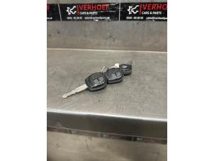 Gebruikte Sleutel Suzuki Swift (ZA/ZC/ZD) 1.2 16V Prijs € 40,00 Margeregeling aangeboden door Verhoef Cars & Parts