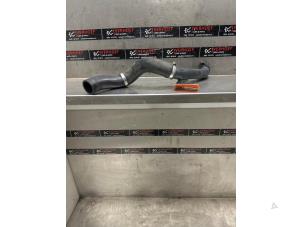 Gebruikte Intercooler Buis Honda Civic (FK6/7/8/9) 1.0i VTEC Turbo 12V Prijs op aanvraag aangeboden door Verhoef Cars & Parts