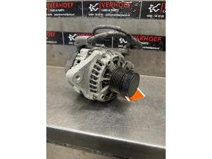 Gebruikte Alternator Toyota RAV4 (A4) 2.0 16V VVT-i 4x4 Prijs op aanvraag aangeboden door Verhoef Cars & Parts
