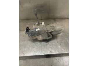 Gebruikte Tank adblue Opel Zafira Tourer (P12) 1.6 CDTI 16V ecoFLEX 136 Prijs € 200,00 Margeregeling aangeboden door Verhoef Cars & Parts