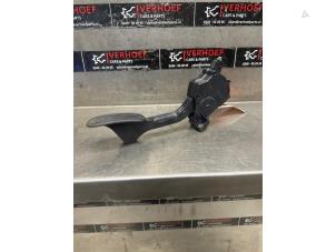 Gebruikte Gaspedaalpositie Sensor Toyota Hilux V/VI 2.4 D4D-F 16V 4x4 Prijs € 90,75 Inclusief btw aangeboden door Verhoef Cars & Parts