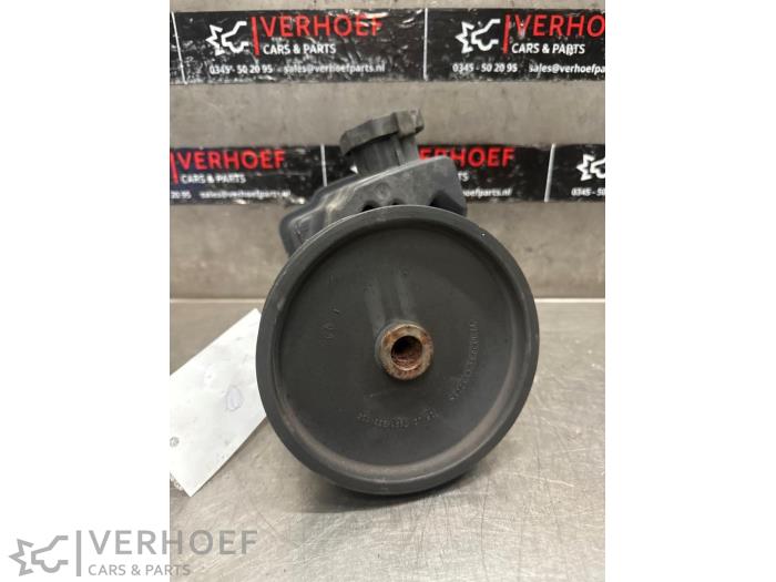 Gebruikte Servopomp Mercedes C (W204) 2.2 C-220 CDI 16V Prijs € 75,00 Margeregeling aangeboden door Verhoef Cars & Parts