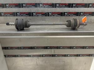 Gebruikte Aandrijfas rechts-achter Mercedes C (W204) 2.2 C-220 CDI 16V Prijs € 40,00 Margeregeling aangeboden door Verhoef Cars & Parts