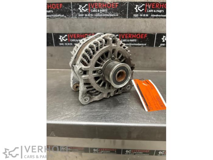 Gebruikte Dynamo Opel Vivaro 1.6 CDTi BiTurbo Prijs € 90,75 Inclusief btw aangeboden door Verhoef Cars & Parts