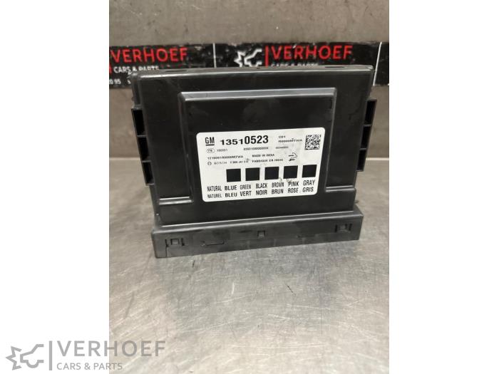 Gebruikte Computer Body Control Opel Astra K Sports Tourer 1.0 Turbo 12V Prijs € 50,00 Margeregeling aangeboden door Verhoef Cars & Parts