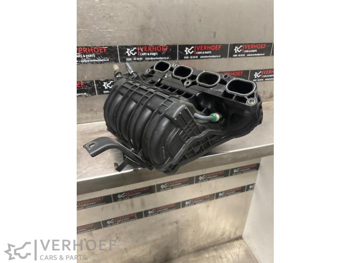 Gebruikte Spruitstuk Inlaat Kia Sportage (SL) 2.0 GDI 16V 4x2 Prijs € 125,00 Margeregeling aangeboden door Verhoef Cars & Parts