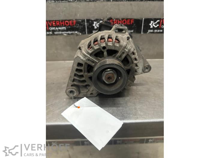 Gebruikte Alternator Kia Sportage (SL) 2.0 GDI 16V 4x2 Prijs € 50,00 Margeregeling aangeboden door Verhoef Cars & Parts