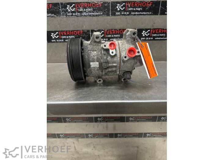 Gebruikte Aircopomp Toyota Corolla Verso (R10/11) 2.2 D-4D 16V Prijs € 100,00 Margeregeling aangeboden door Verhoef Cars & Parts