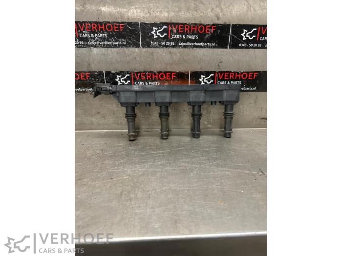 Gebruikte Bobine Opel Astra J Sports Tourer (PD8/PE8/PF8) 1.4 Turbo 16V ecoFLEX 120 Prijs € 40,00 Margeregeling aangeboden door Verhoef Cars & Parts
