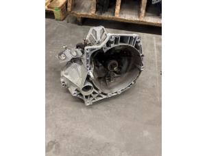Gebruikte Versnellingsbak Fiat 500C/595C/695C 1.4 T-Jet 16V 595 Turismo Prijs op aanvraag aangeboden door Verhoef Cars & Parts