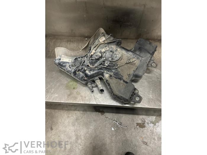 Gebruikte Tank adblue MAN TGE 2.0 TDI Prijs € 544,50 Inclusief btw aangeboden door Verhoef Cars & Parts