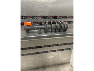 Gebruikte Voorpoot rechts MAN TGE 2.0 TDI Prijs € 181,50 Inclusief btw aangeboden door Verhoef Cars & Parts