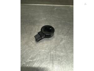 Gebruikte Regensensor Kia Niro II (SG2) e-Niro 64.8 kWh Prijs € 30,00 Margeregeling aangeboden door Verhoef Cars & Parts