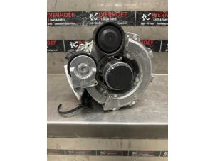 Gebruikte Dynamo Kia Rio IV (YB) 1.0i T-GDi 100 MHEV Prijs € 400,00 Margeregeling aangeboden door Verhoef Cars & Parts