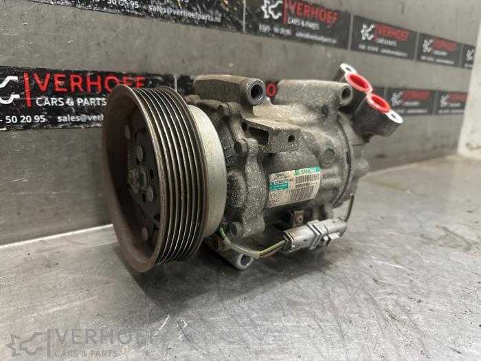 Gebruikte Aircopomp Renault Clio III Estate/Grandtour (KR) 1.2 16V TCE 100 Prijs € 75,00 Margeregeling aangeboden door Verhoef Cars & Parts