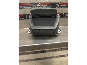 Gebruikte Head-up display BMW 2 serie Active Tourer (F45) 225xe iPerformance 1.5 TwinPower Turbo 12V Prijs op aanvraag aangeboden door Verhoef Cars & Parts