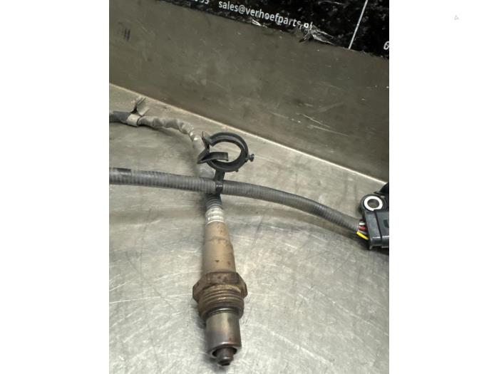 Nox sensor van een Ford Transit Custom 2.0 TDCi 16V Eco Blue 130 2021