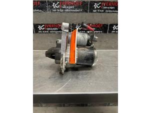 Gebruikte Startmotor Renault Kadjar (RFEH) 1.2 Energy TCE 130 Prijs € 20,00 Margeregeling aangeboden door Verhoef Cars & Parts