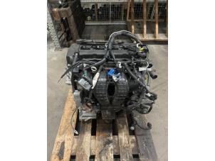 Gebruikte Motor Mitsubishi Outlander (GF/GG) 2.4 16V PHEV 4x4 Prijs op aanvraag aangeboden door Verhoef Cars & Parts