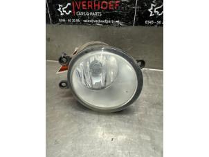 Gebruikte Mistlamp rechts-voor Toyota Prius (ZVW3) 1.8 16V Prijs € 25,00 Margeregeling aangeboden door Verhoef Cars & Parts