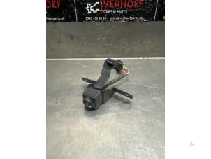 Gebruikte Camera voorzijde Nissan X-Trail (T32) 1.6 DIG-T 16V Prijs € 200,00 Margeregeling aangeboden door Verhoef Cars & Parts