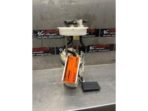 Gebruikte Benzinepomp Honda Civic (FK/FN) 1.8i VTEC 16V Prijs op aanvraag aangeboden door Verhoef Cars & Parts