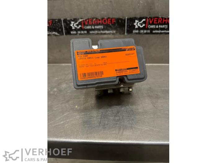 Gebruikte ABS Pomp Toyota Yaris II (P9) 1.3 16V VVT-i Prijs € 75,00 Margeregeling aangeboden door Verhoef Cars & Parts