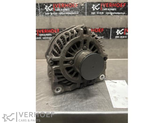 Gebruikte Dynamo Opel Movano 2.3 CDTi 16V FWD Prijs € 121,00 Inclusief btw aangeboden door Verhoef Cars & Parts