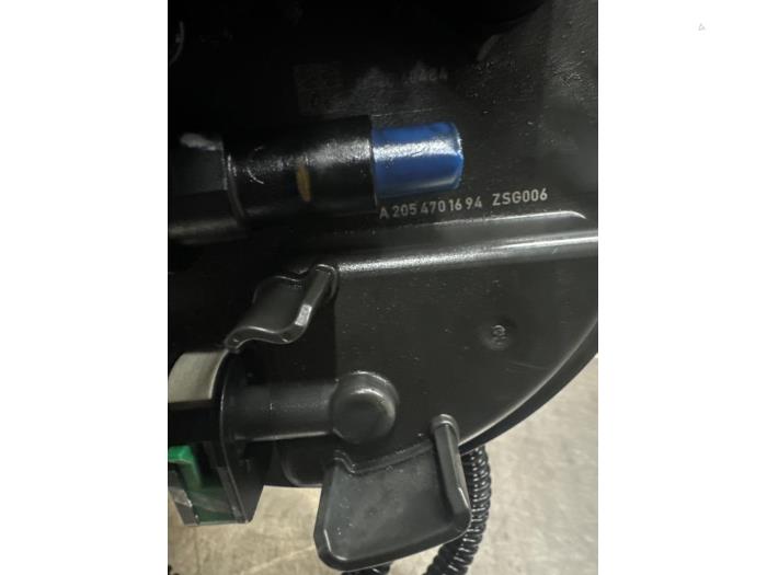 Dieselpomp van een Mercedes-Benz C Estate (S205) C-220 CDI BlueTEC, C-220 d 2.2 16V 2016