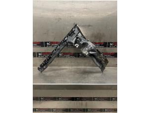 Gebruikte Bumpersteun rechts-achter Mercedes C Estate (S205) C-220 CDI BlueTEC, C-220 d 2.2 16V Prijs € 25,00 Margeregeling aangeboden door Verhoef Cars & Parts