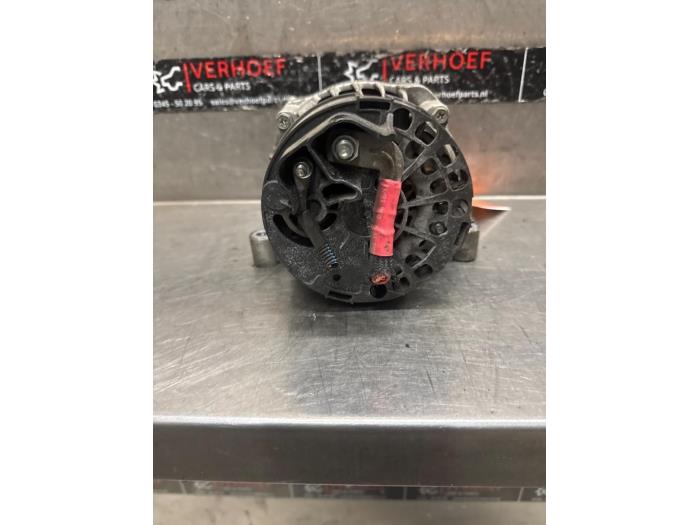 Dynamo van een Alfa Romeo MiTo (955) 1.4 Turbo Multi Air 16V 2010
