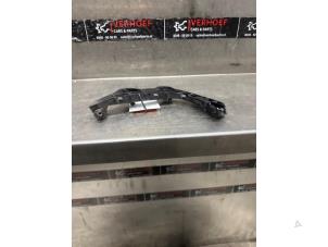 Gebruikte Bumpersteun rechts-achter Suzuki Swift (ZA/ZC/ZD) 1.2 16V Prijs € 15,00 Margeregeling aangeboden door Verhoef Cars & Parts
