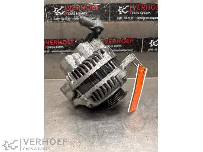 Gebruikte Dynamo Suzuki Swift (ZA/ZC/ZD) 1.2 16V Prijs € 50,00 Margeregeling aangeboden door Verhoef Cars & Parts