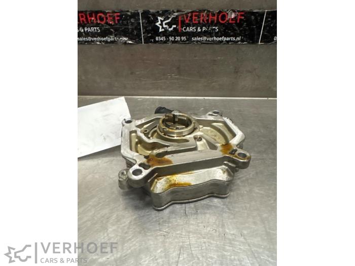 Gebruikte Vacuumpomp (Benzine) Mercedes A (W176) 1.6 A-180 16V Prijs € 50,00 Margeregeling aangeboden door Verhoef Cars & Parts