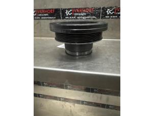 Gebruikte Krukas Poelie Citroen C4 Grand Picasso (3A) 1.2 12V PureTech 130 Prijs op aanvraag aangeboden door Verhoef Cars & Parts