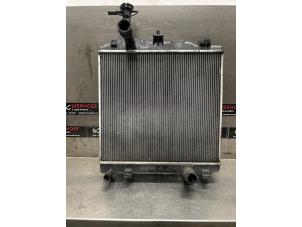Gebruikte Radiateur Mitsubishi Space Star (A0) 1.0 12V Prijs € 75,00 Margeregeling aangeboden door Verhoef Cars & Parts