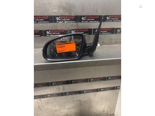 Gebruikte Buitenspiegel links Hyundai Kona (OS) 39 kWh Prijs € 300,00 Margeregeling aangeboden door Verhoef Cars & Parts