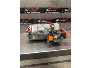 Gebruikte Aircopomp Hyundai Kona (OS) 39 kWh Prijs € 375,00 Margeregeling aangeboden door Verhoef Cars & Parts