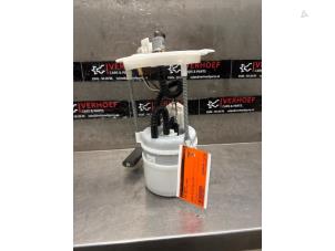 Gebruikte Benzinepomp Fiat 500X (334) 1.6 E-torq 16V Prijs op aanvraag aangeboden door Verhoef Cars & Parts