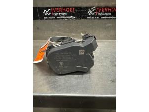 Gebruikte Gasklephuis BMW 3 serie (E90) 318i 16V Prijs € 30,00 Margeregeling aangeboden door Verhoef Cars & Parts