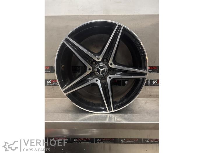 Gebruikte Velg Mercedes E (W213) E-200 2.0 Turbo 16V Prijs € 350,00 Margeregeling aangeboden door Verhoef Cars & Parts