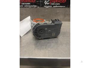 Gebruikte Gasklephuis Mercedes A Limousine (177.1) 1.3 A-200 Turbo Prijs € 50,00 Margeregeling aangeboden door Verhoef Cars & Parts