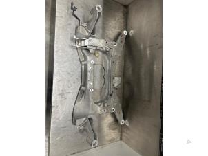 Gebruikte Subframe Landrover Range Rover Evoque II (LZC/LZS/LZH) 2.0 P250 MHEV 16V AWD Prijs € 250,00 Margeregeling aangeboden door Verhoef Cars & Parts