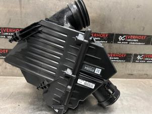 Gebruikte Luchtfilterhuis Landrover Range Rover Evoque II (LZC/LZS/LZH) 2.0 P250 MHEV 16V AWD Prijs € 200,00 Margeregeling aangeboden door Verhoef Cars & Parts