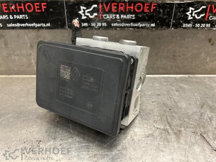 Gebruikte ABS Pomp Fiat Talento 1.6 EcoJet BiTurbo 125 Prijs € 181,50 Inclusief btw aangeboden door Verhoef Cars & Parts