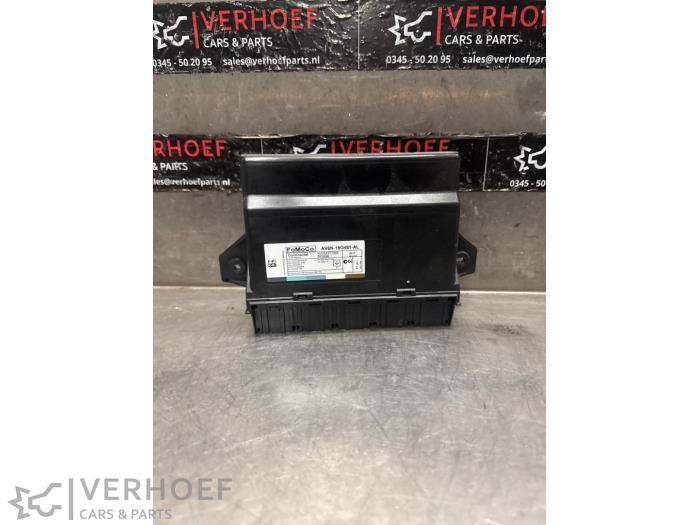 Gebruikte Computer Body Control Ford Focus 3 Wagon 1.6 TDCi ECOnetic Prijs € 40,00 Margeregeling aangeboden door Verhoef Cars & Parts
