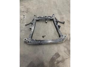Gebruikte Subframe Dacia Lodgy (JS) 1.2 TCE 16V Prijs op aanvraag aangeboden door Verhoef Cars & Parts